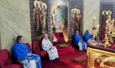 Епископ Митрофан служио у Саборној цркви у Београду на дан светих Кирила и Методија