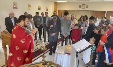 Коло српских сестара у храму Свете Петке у Лејкшору прославило славу