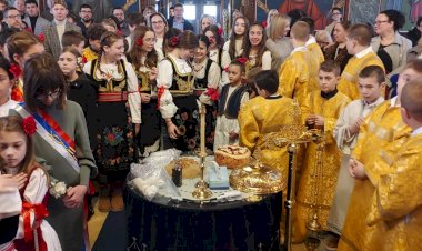 ЦРКВЕНА ШКОЛА „ГРАЧАНИЦА“ ПРОСЛАВИЛА СВ. САВУ