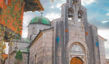 Васкршњи број часописа Епархије канадске ИСТОЧНИК