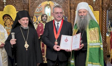 Патријарх српски Порфирије посетио манастир Преображења Господњег у Милтону