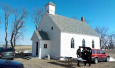 Црква Свете Петке у Саскатуну