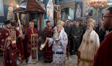 Митрополит Митрофан богослужио у Саборној цркви Светог Василија Острошког у Пријепољу