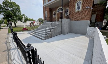 Завршени радови на платоу испред Цркве Светог Саве у Винипегу