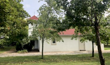 Saints Peter and Paul Church, Oakville