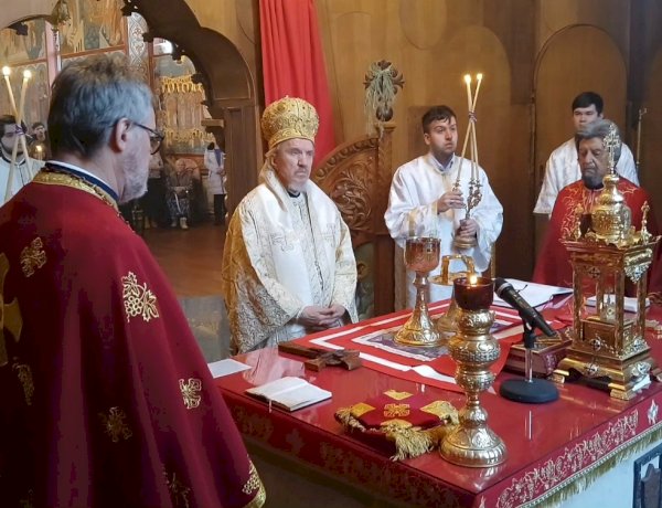 Holy Hierarchical Liturgy Celebrated at Saint Nicholas Church in Hamilton