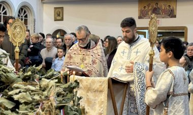 Christmas Eve and Christmas Day Celebrated in Winnipeg