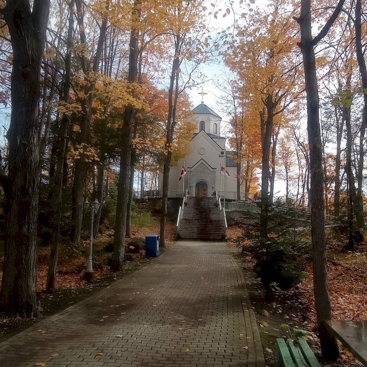 Васкрс у Епархији канадској (фото-вест)