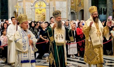 Metropolitan Mitrofan Celebrated Pentecost in the Saint Sava Church in Belgrade Before the Belt of the Most Holy Theotokos