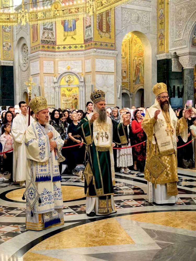 Metropolitan Mitrofan Celebrated Pentecost in the Saint Sava Church in Belgrade Before the Belt of the Most Holy Theotokos