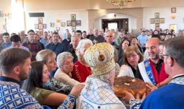 Света Архијерејска Литургија у Калгарију