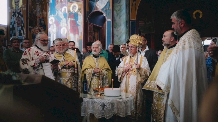 Света Архијерејска Литургија у Мисисаги (фото-вест)